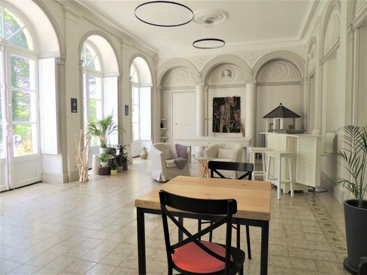 Bed and Breakfast Domaine Du Plessis Grimaud Saint-Viaud Exterior foto